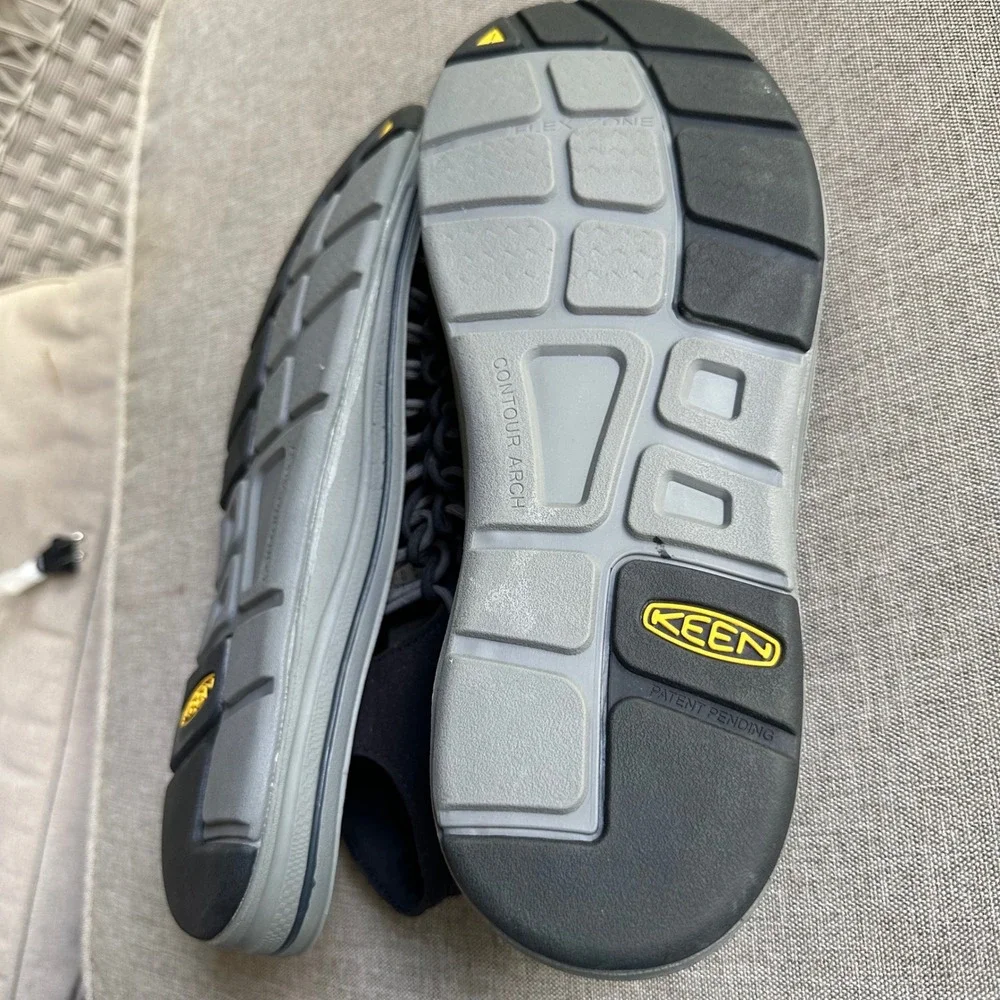 Keen Uneek Sandals Mens 12 Black Grey Cord Outdoor Water Shoes 1013086